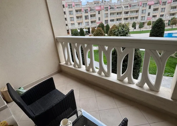 South Bay فارنا